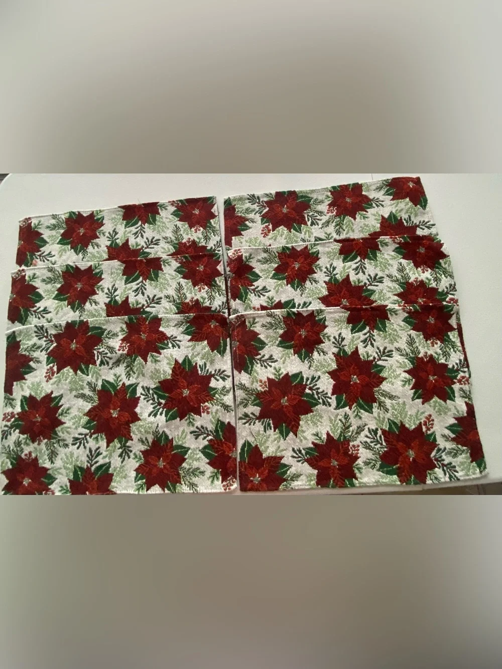 SET-6 TAPESTRY POINTSETTIA PLACE SETTINGS